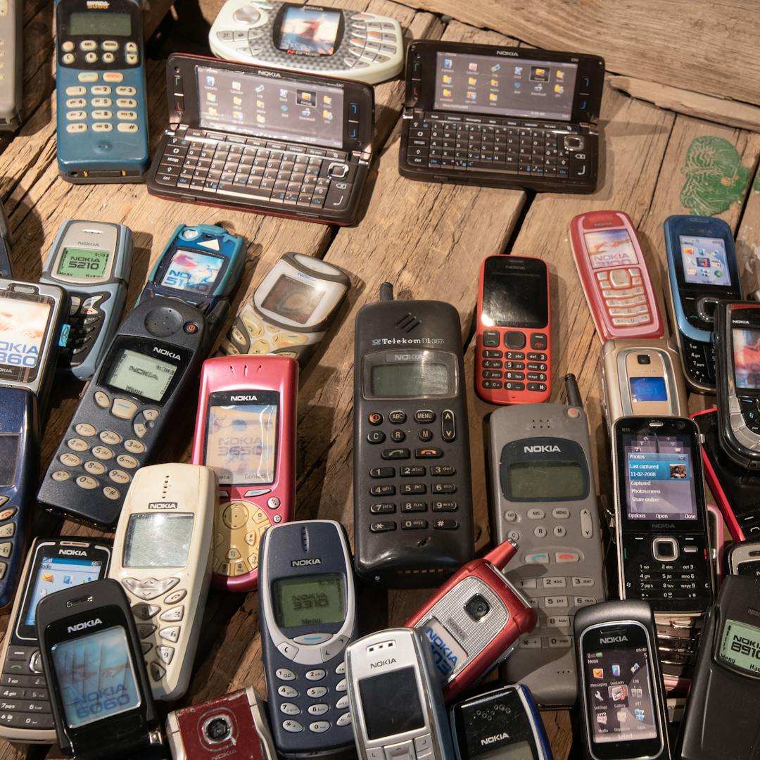 Nokia X30